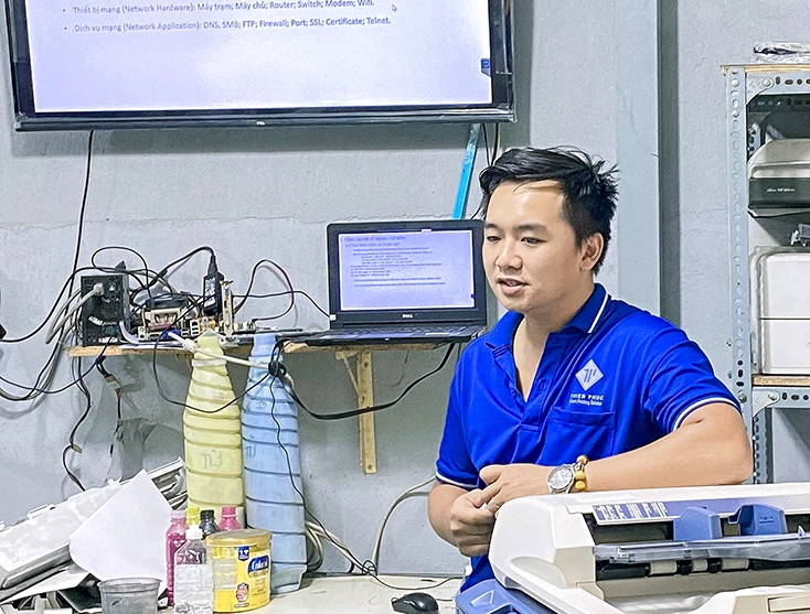 Hoạt động training